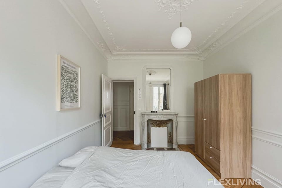 Spacious 4-bedroom apartment in Paris 14 - Alésia Apartment in Paris