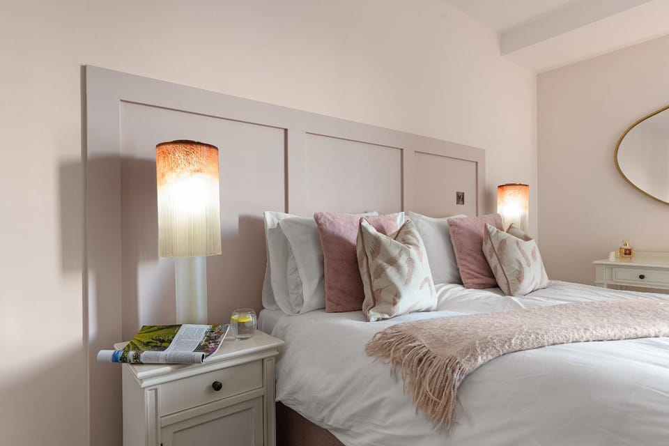 Bed, Bedroom, wardrobe