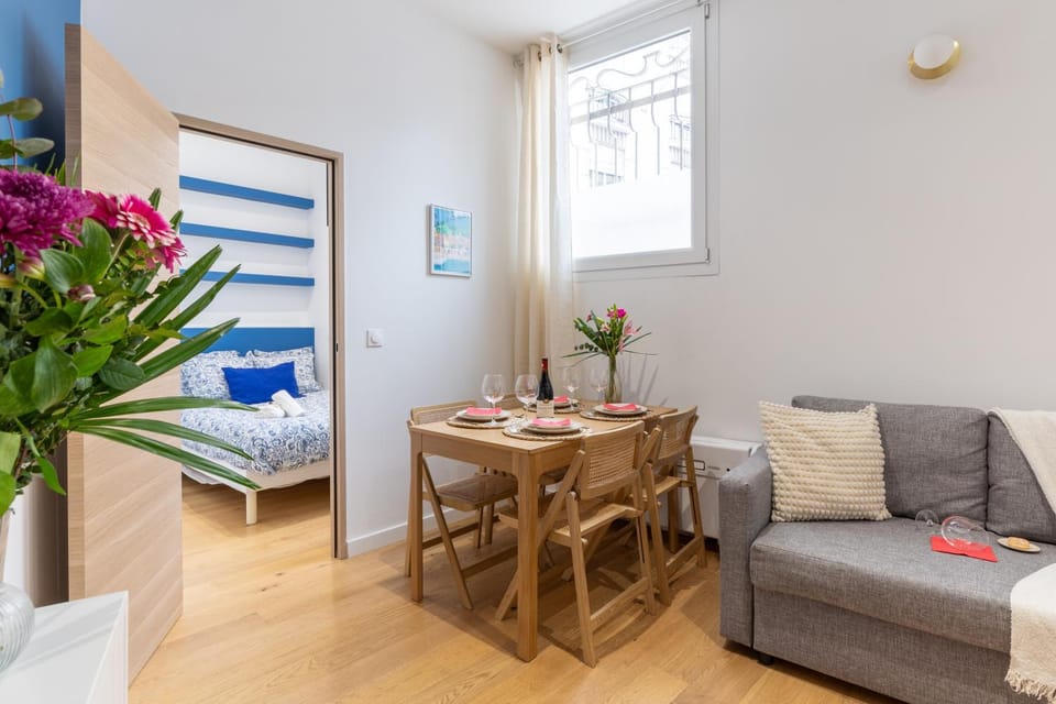 Lavie Maison Sauna and Hot Tub Seaside Apartment in Nice