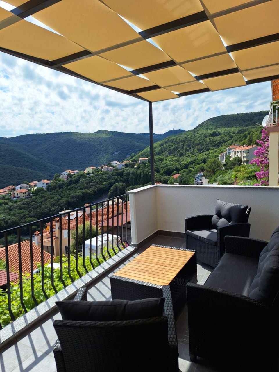 Balcony/Terrace, Seating area, Sea view