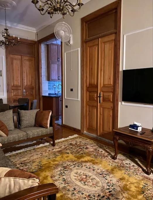 2BR apartment in Downtown, no electricity cut Apartment in Cairo