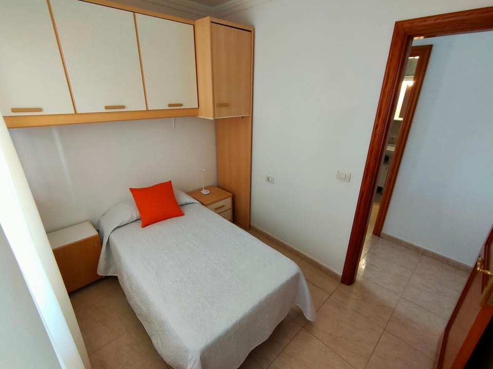 Bed, Bedroom, wardrobe