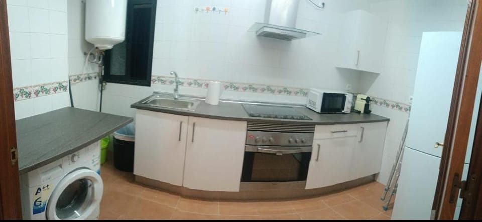 HABITACION EN PISO COMPARTIDo Vacation rental in Malaga