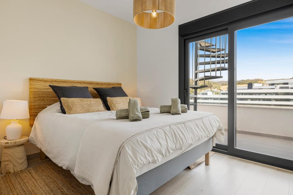 Casa Carmen - Rooftop Luxury Penthouse Estepona Apartment in Estepona