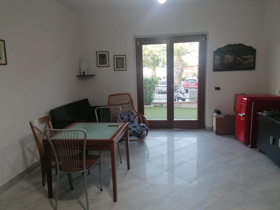 Seating area