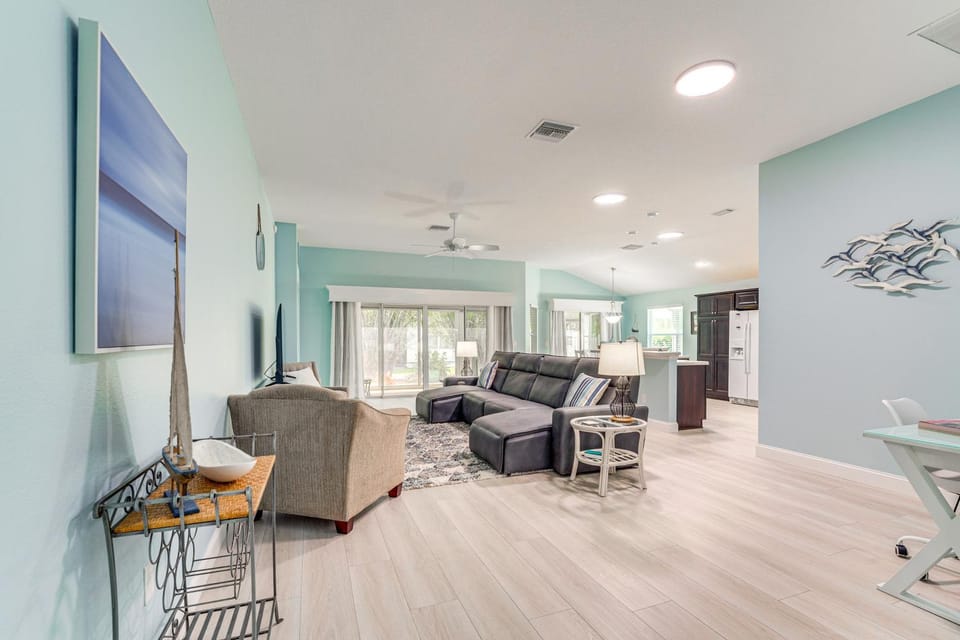 Golf Cart & Pool Access: The Villages Home! House in The Villages