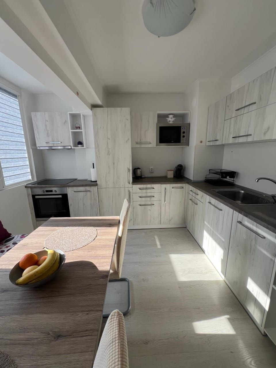 Kitchen or kitchenette, Dining area, minibar, oven, stove, toaster