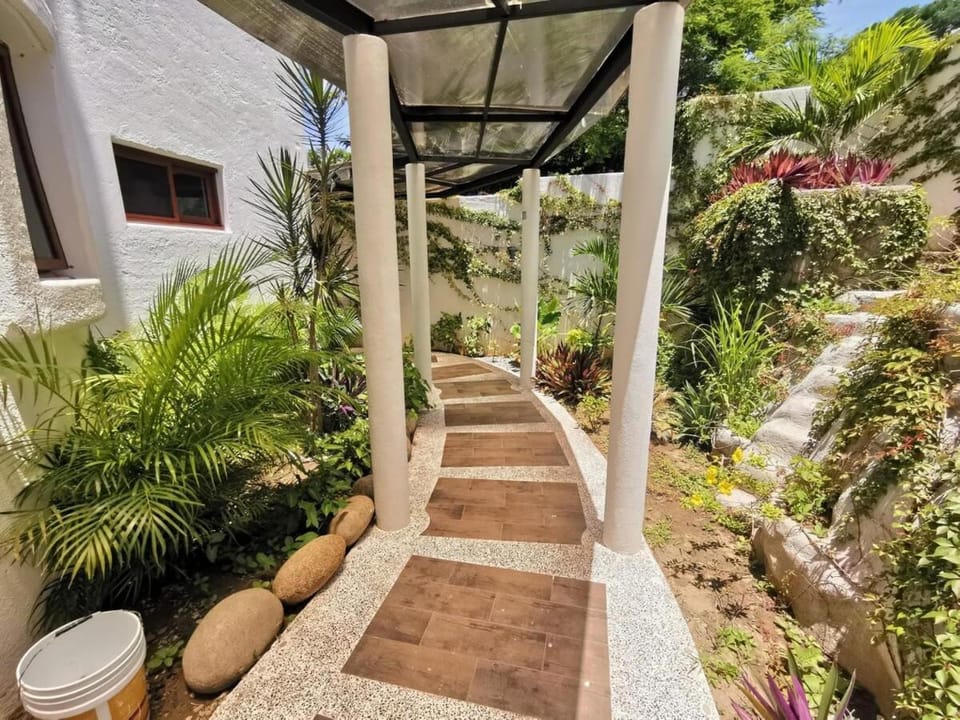 El Tular 002 2 bedroom villa 7 mins walk from La Ropa beach Villa in Zihuatanejo