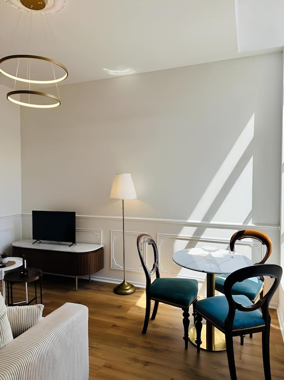 Communal lounge/ TV room, TV and multimedia, Living room