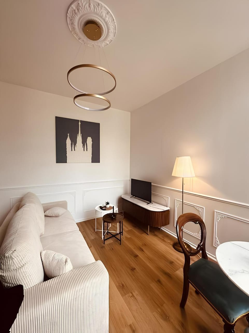 TV and multimedia, Living room, Seating area