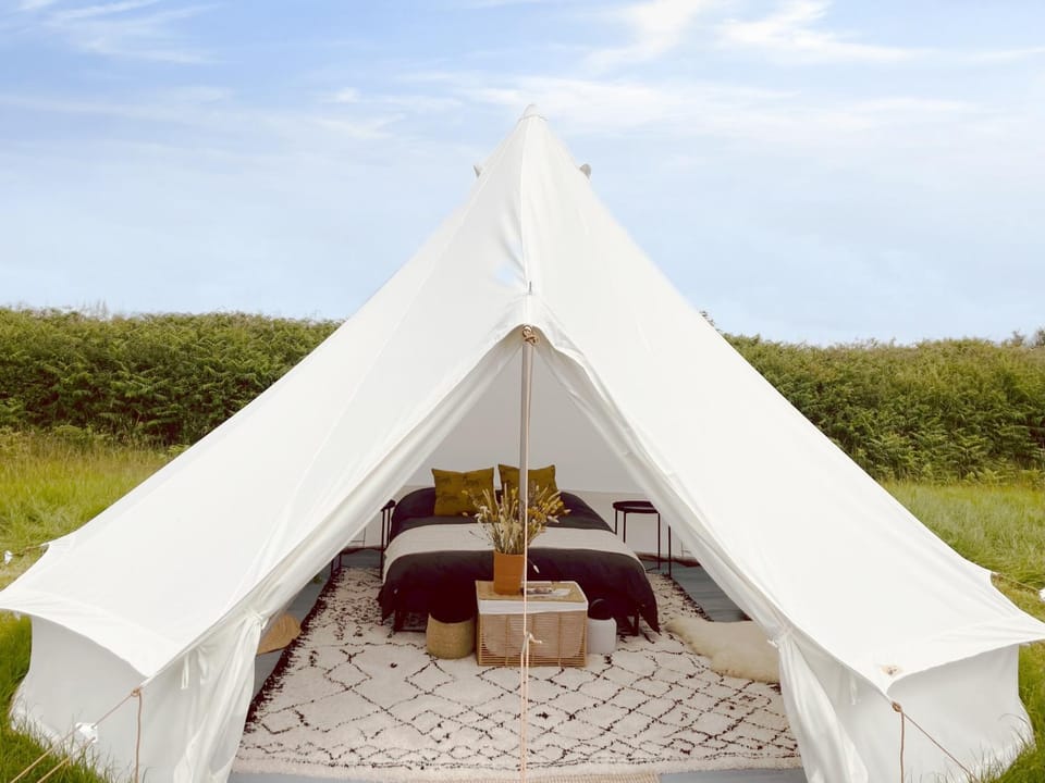 The Rounds Luxury tent in Amroth