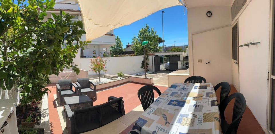 Balcony/Terrace, Parking