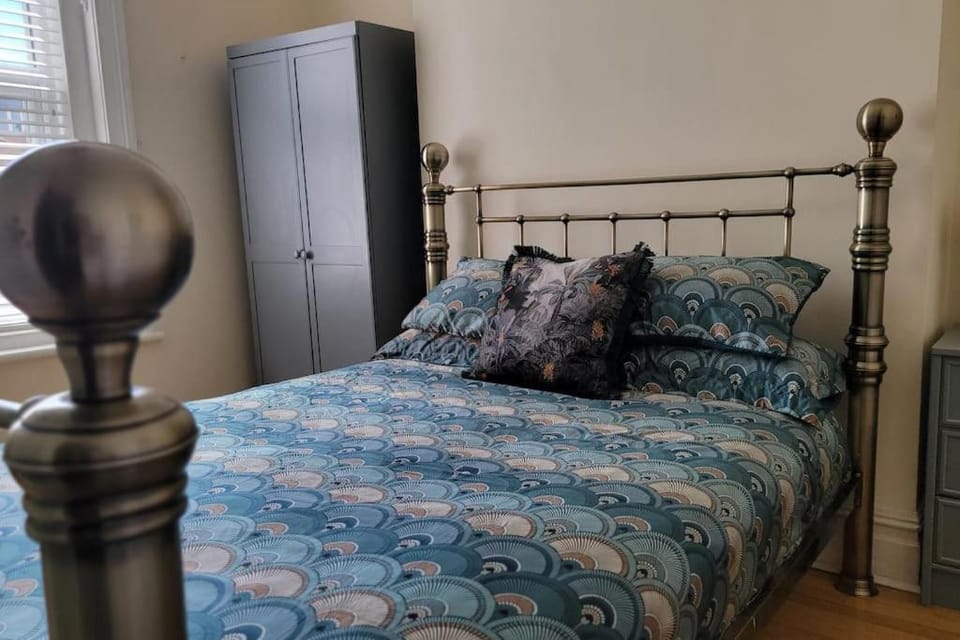Flamingo Rise Bournemouth 2 Bed 6 Guest Beach Escape Apartment in Bournemouth