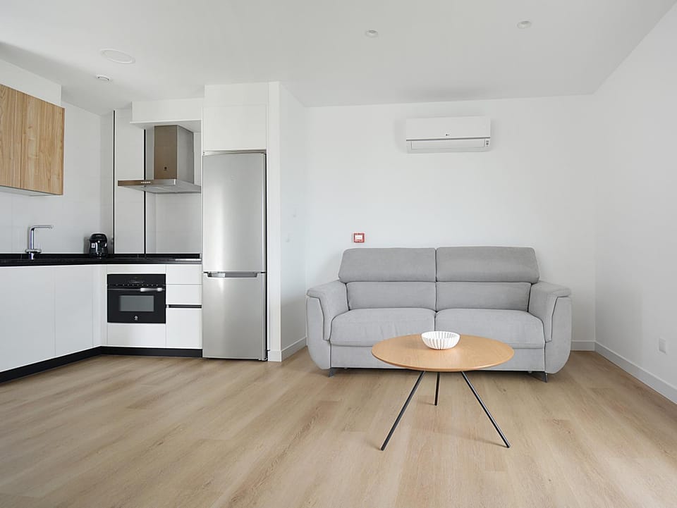 Kitchen or kitchenette, Living room