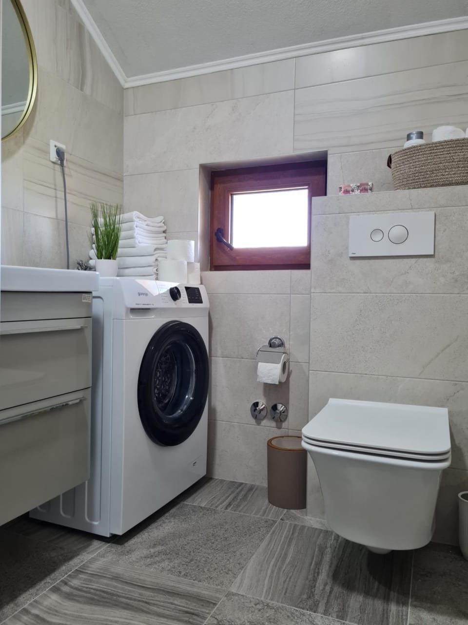 Bathroom, washing machine