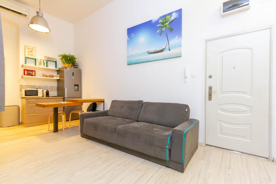Cosy Queen Erzsébet Apartment in Budapest