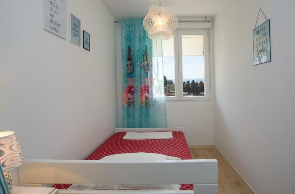 Lux apartment Draga with balkony Apartment in Split