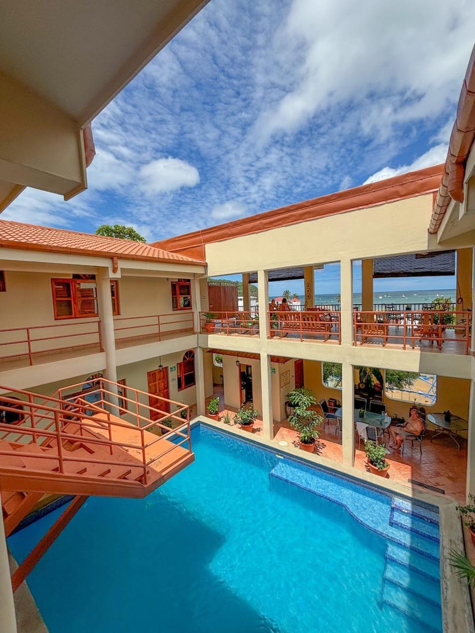 Balcony/Terrace, Swimming pool