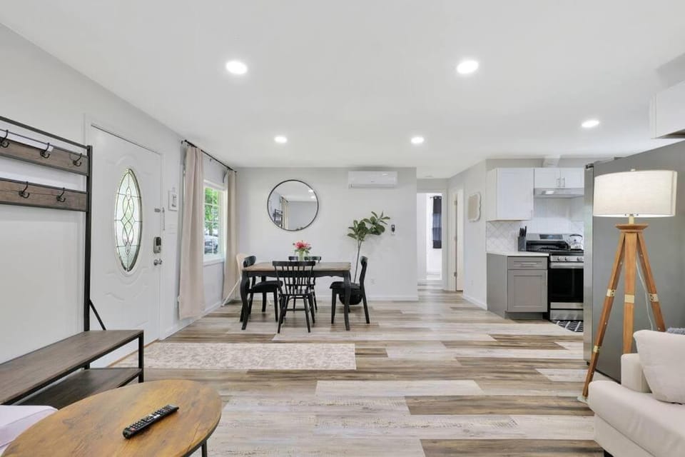 Tiny Home Baby Friendly House in Illinois