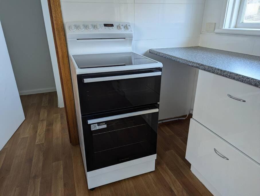 Bayley 2 - Walk to city from 2 bedroom apartment with city and mountain views Apartment in Hobart