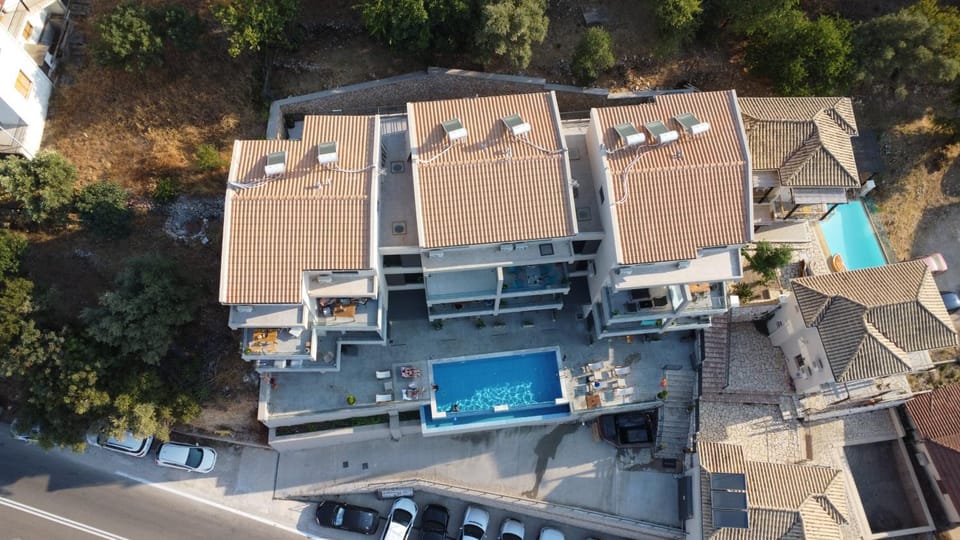 Property building, Bird's eye view