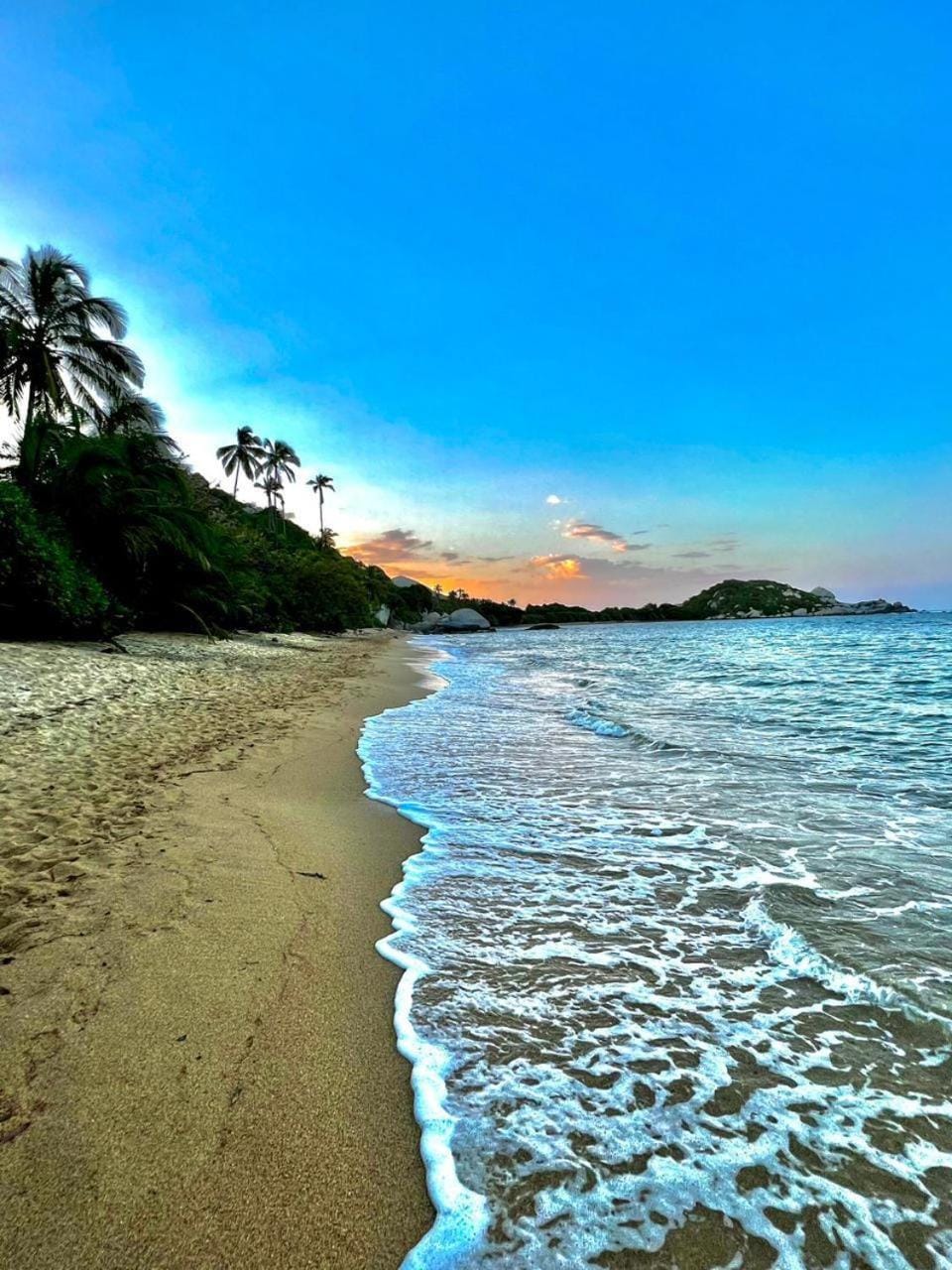 Nearby landmark, Natural landscape