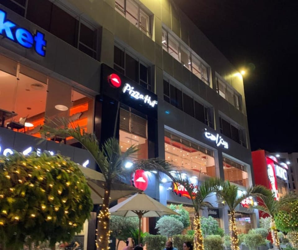 Restaurant/places to eat