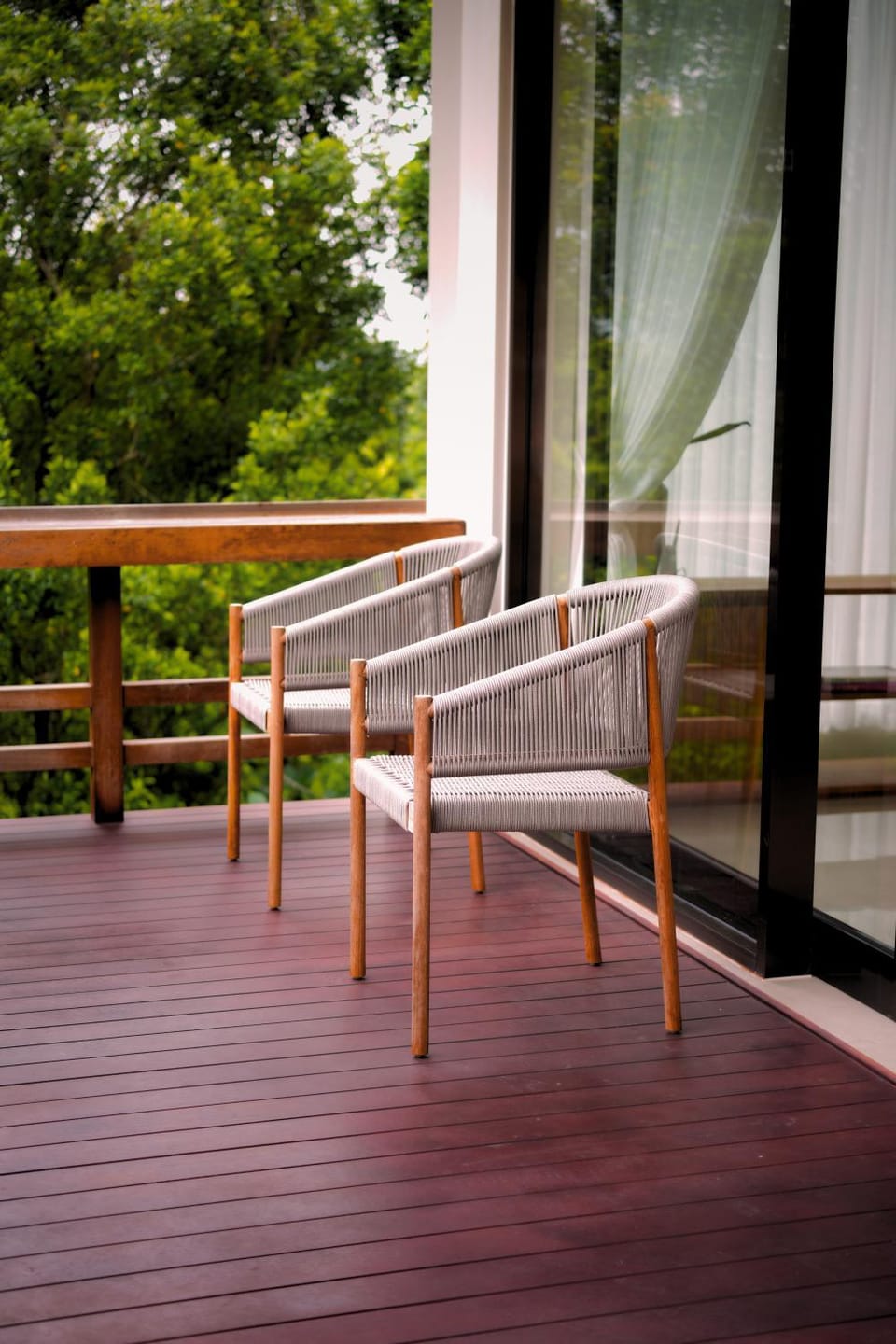 View (from property/room), Balcony/Terrace, Seating area