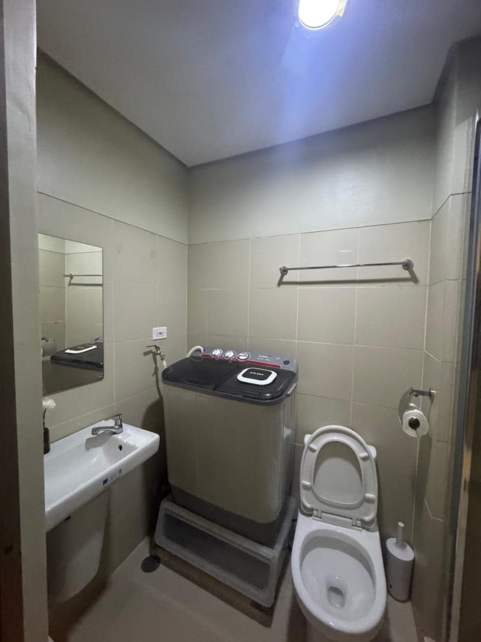 Fame Residences EDSA Shaw MRT Shangrila Megamall Apartment in Mandaluyong