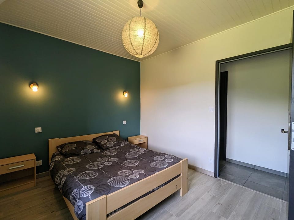 Gîte authentique et confortable avec vaste terrain et vue imprenable à Saint-Privat-d'Allier - FR-1-582-478 House in Auvergne-Rhône-Alpes