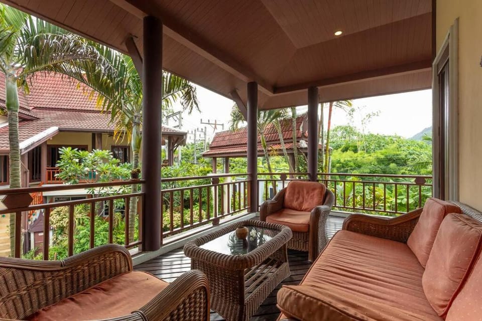 Day, Garden, View (from property/room), Balcony/Terrace, Seating area, Garden view