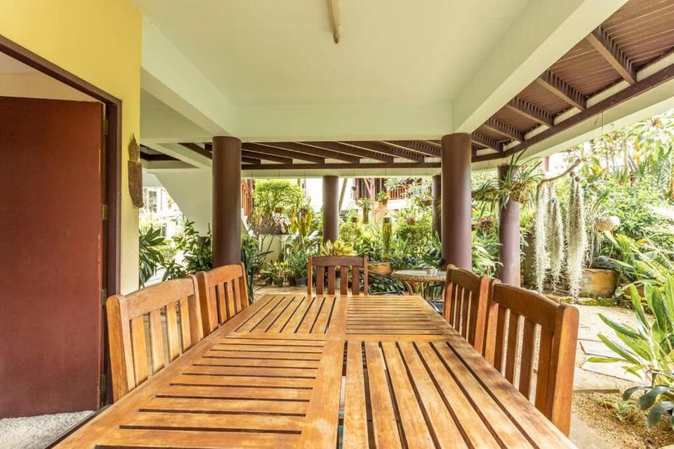 Patio, Day, Garden, Garden view