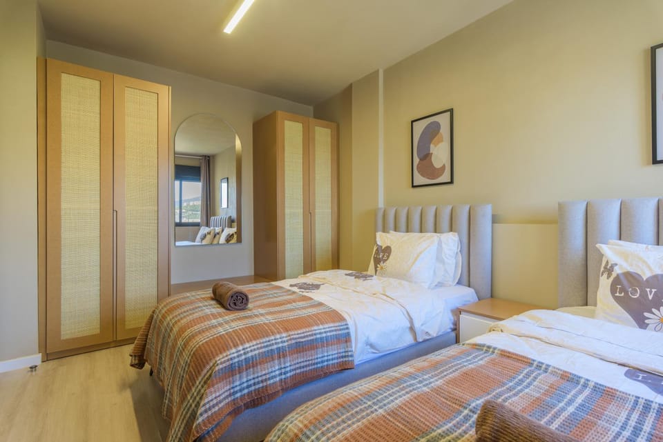 Soukside Haven 3BR 24-7 Electricity Apartment in Africa