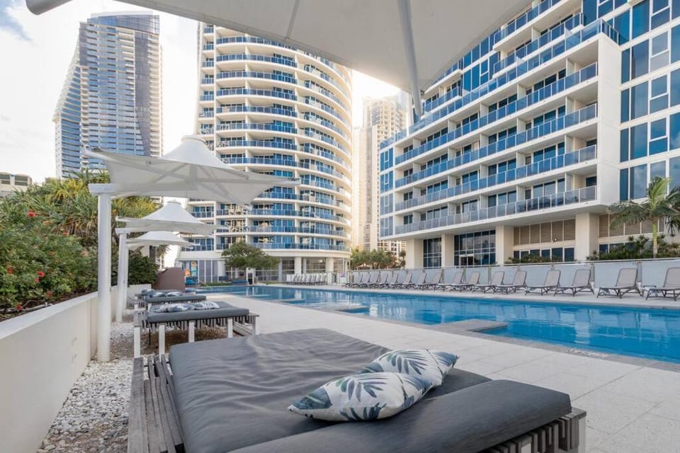 Panoramic Views at Orchid Avenue Apartment in Surfers Paradise Boulevard