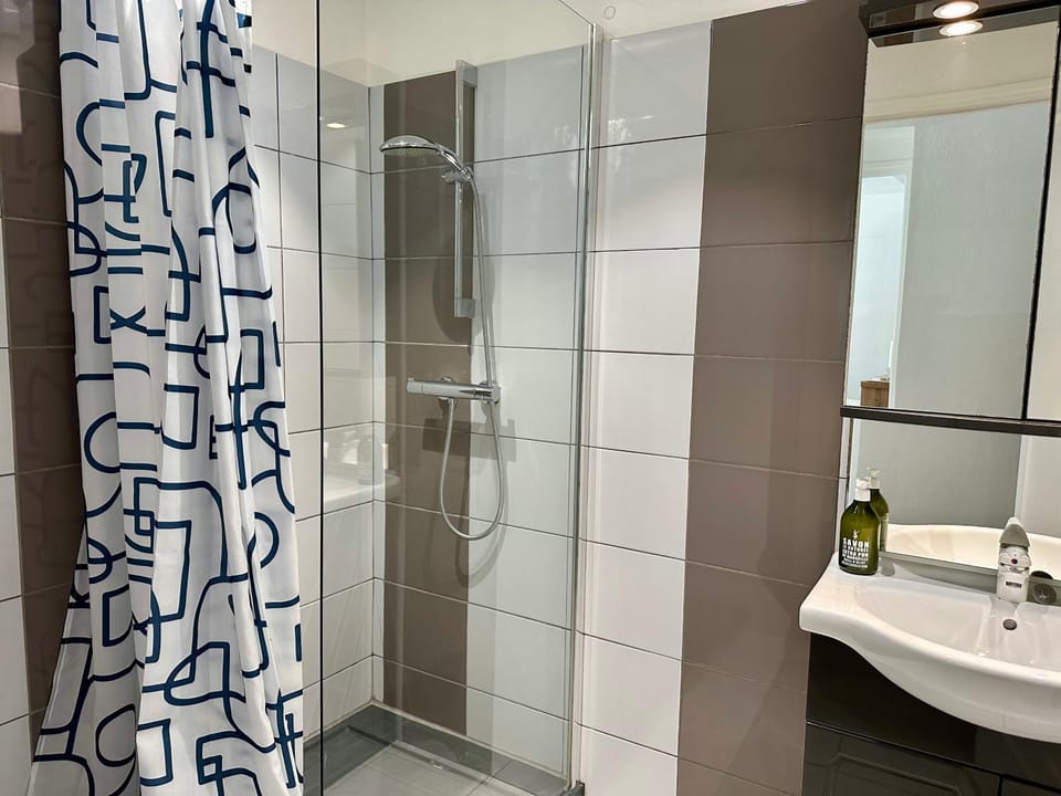 Le Hugo au fil du Canal Apartment in Narbonne