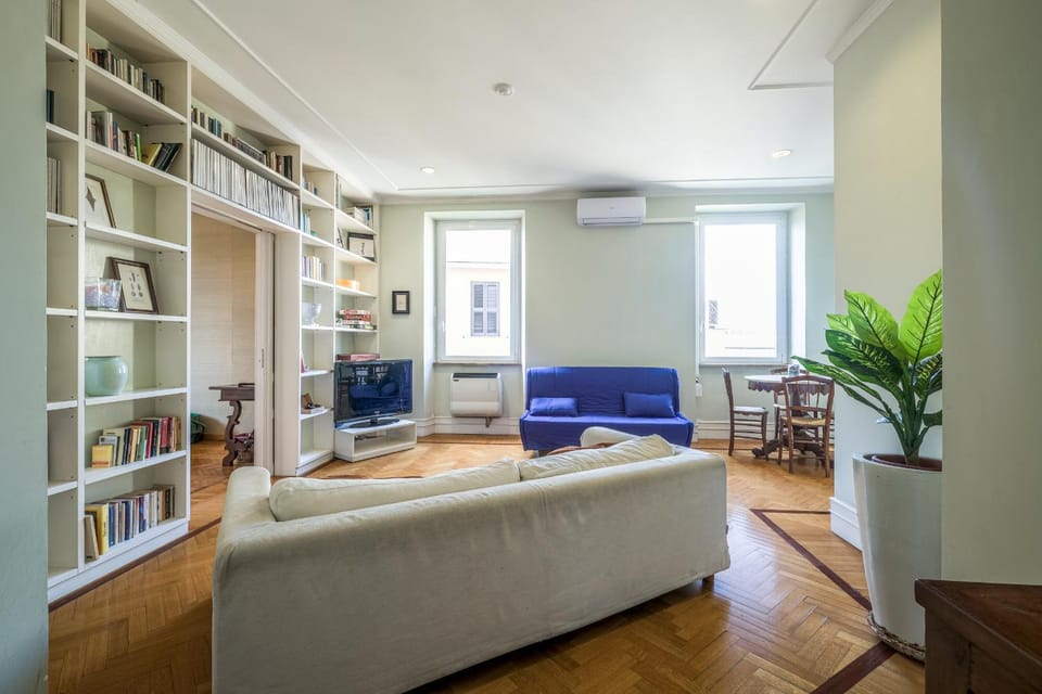 Lounge or bar