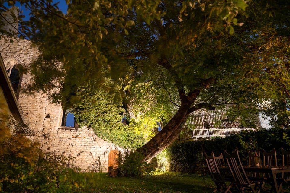 Day, Garden, Garden view, Landmark view