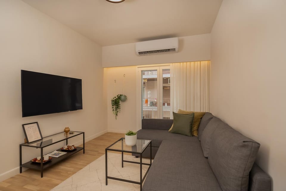 TV and multimedia, Living room, air conditioner