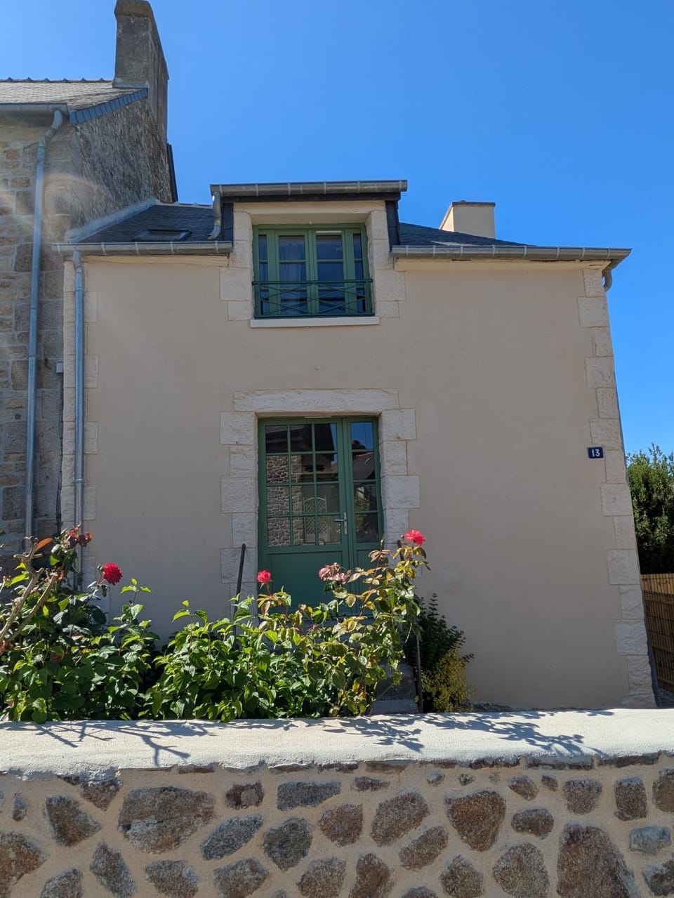 Property building, Facade/entrance