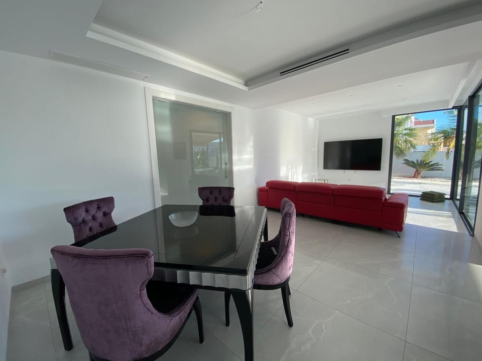 Nueva villa lujo Calpe Villa in Calp