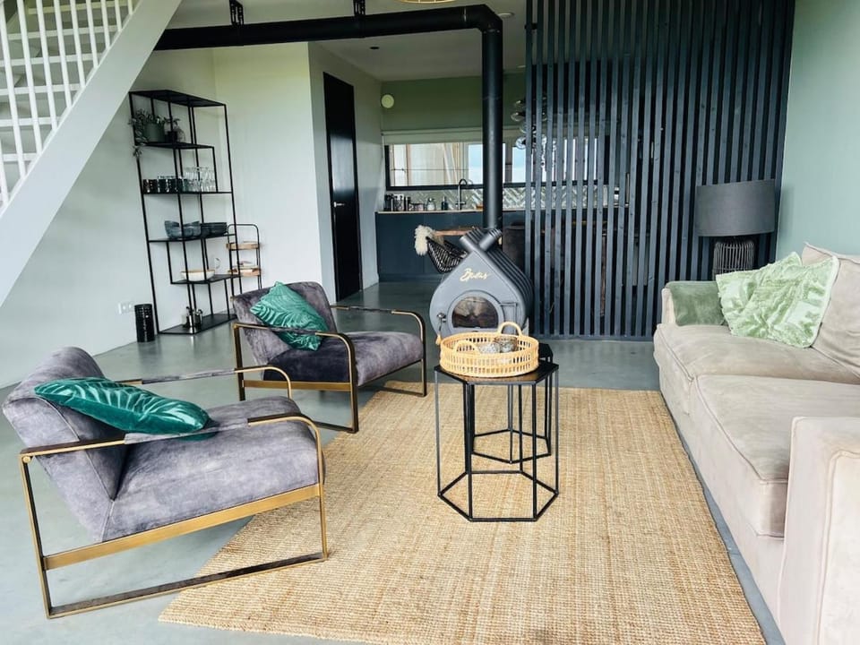 Luxe stal appartement Apartment in South Holland (province)