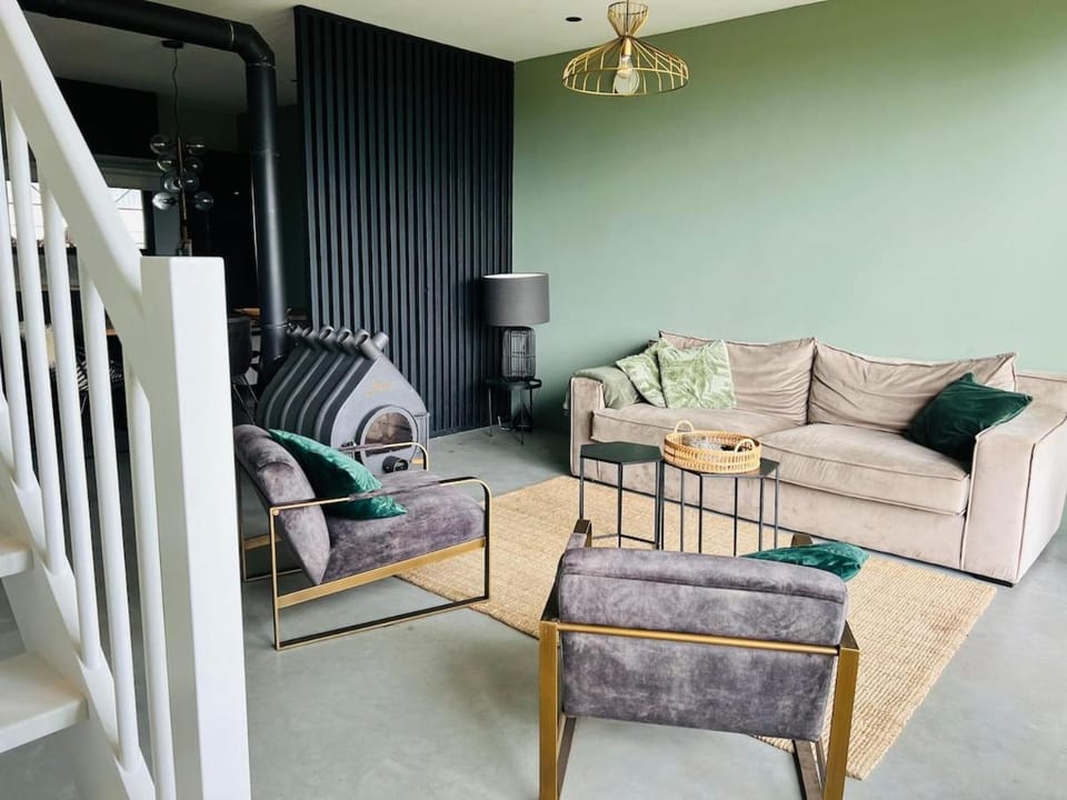 Luxe stal appartement Apartment in South Holland (province)