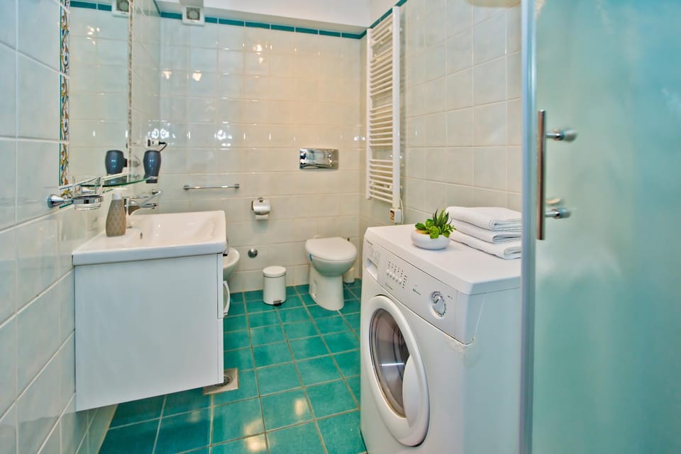 Beautiful SeaView Villa Apartment in Hvar