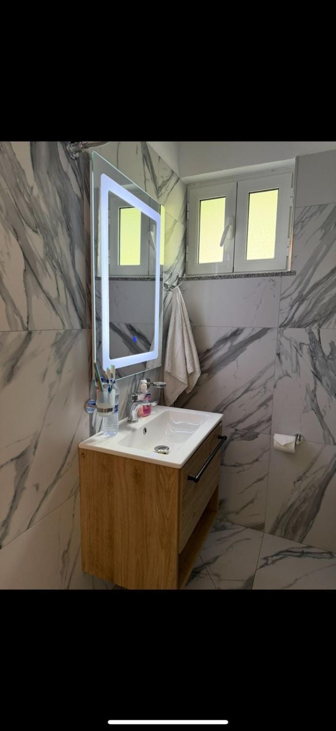 Samuel's Rooms Bed and Breakfast in Montenegro