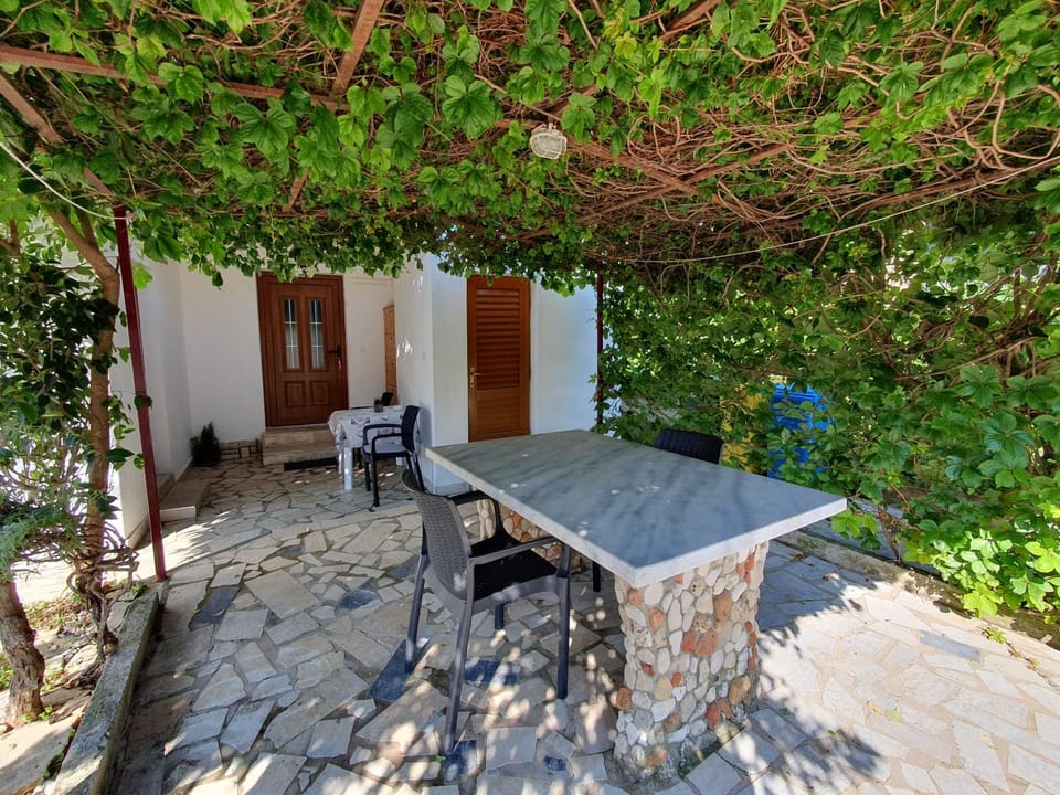 RIKY Ap4 - few steps from the beach Apartment in Novigrad