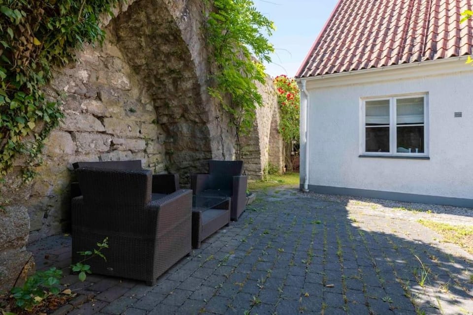 Garden, Garden view