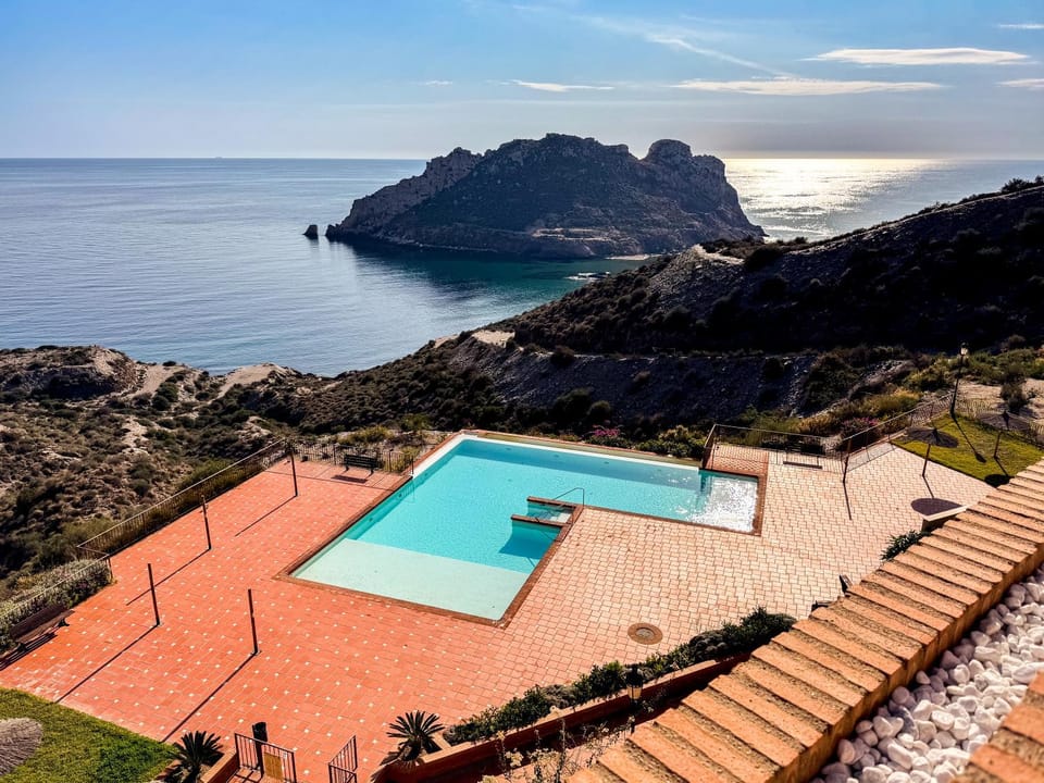 Natural landscape, Swimming pool