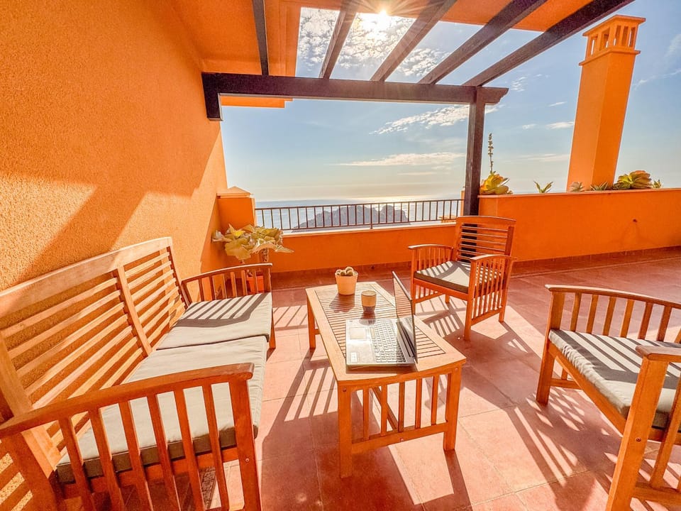 View (from property/room), Balcony/Terrace, Sea view