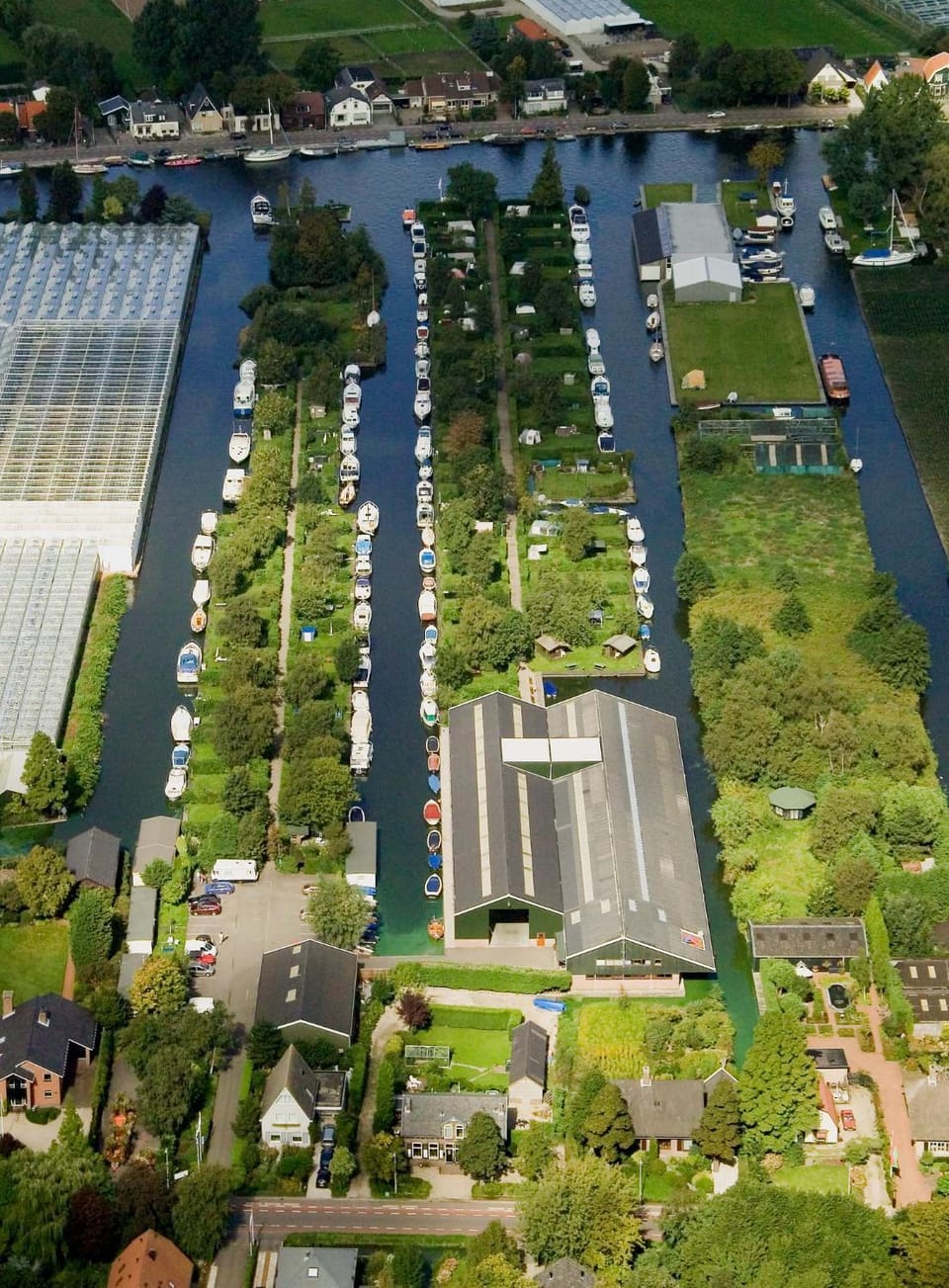 Glamping at the water, close to Amsterdam Luxury tent in South Holland (province)