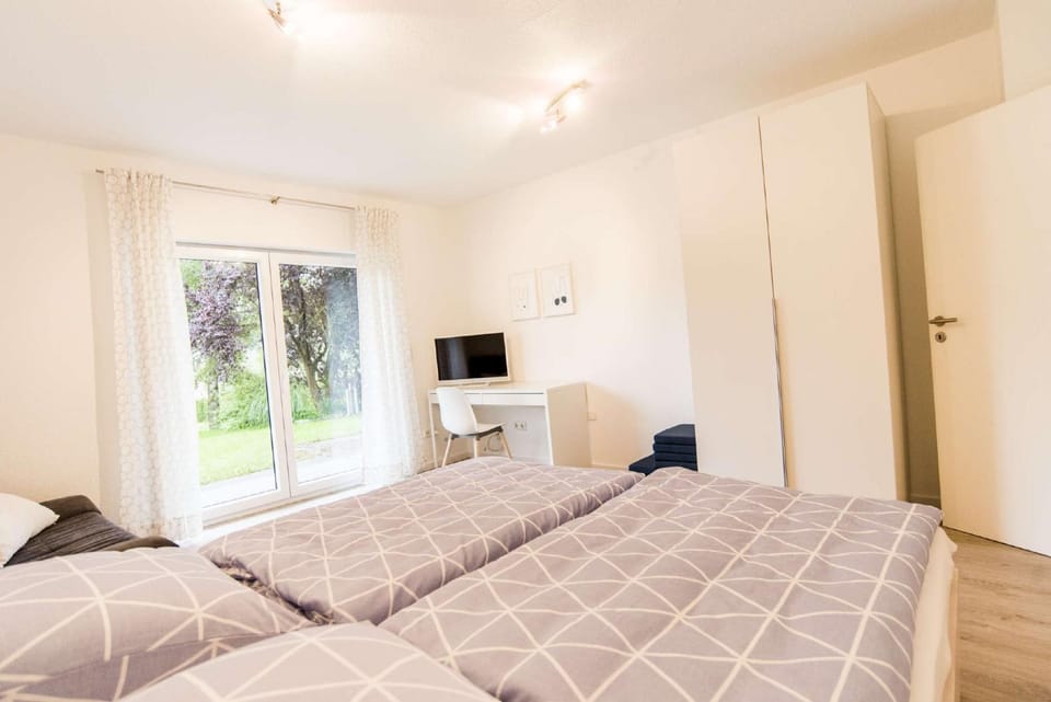 Living room, Bedroom